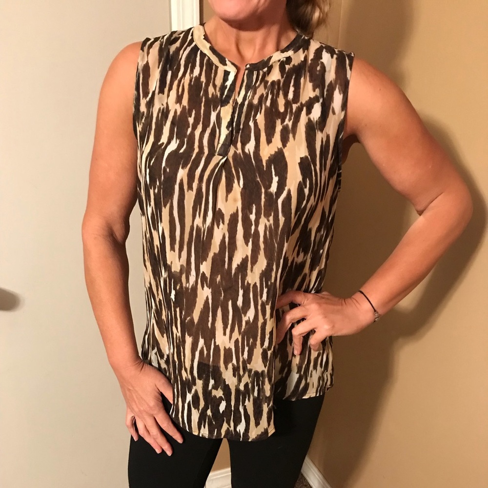 Petite large cheetah top